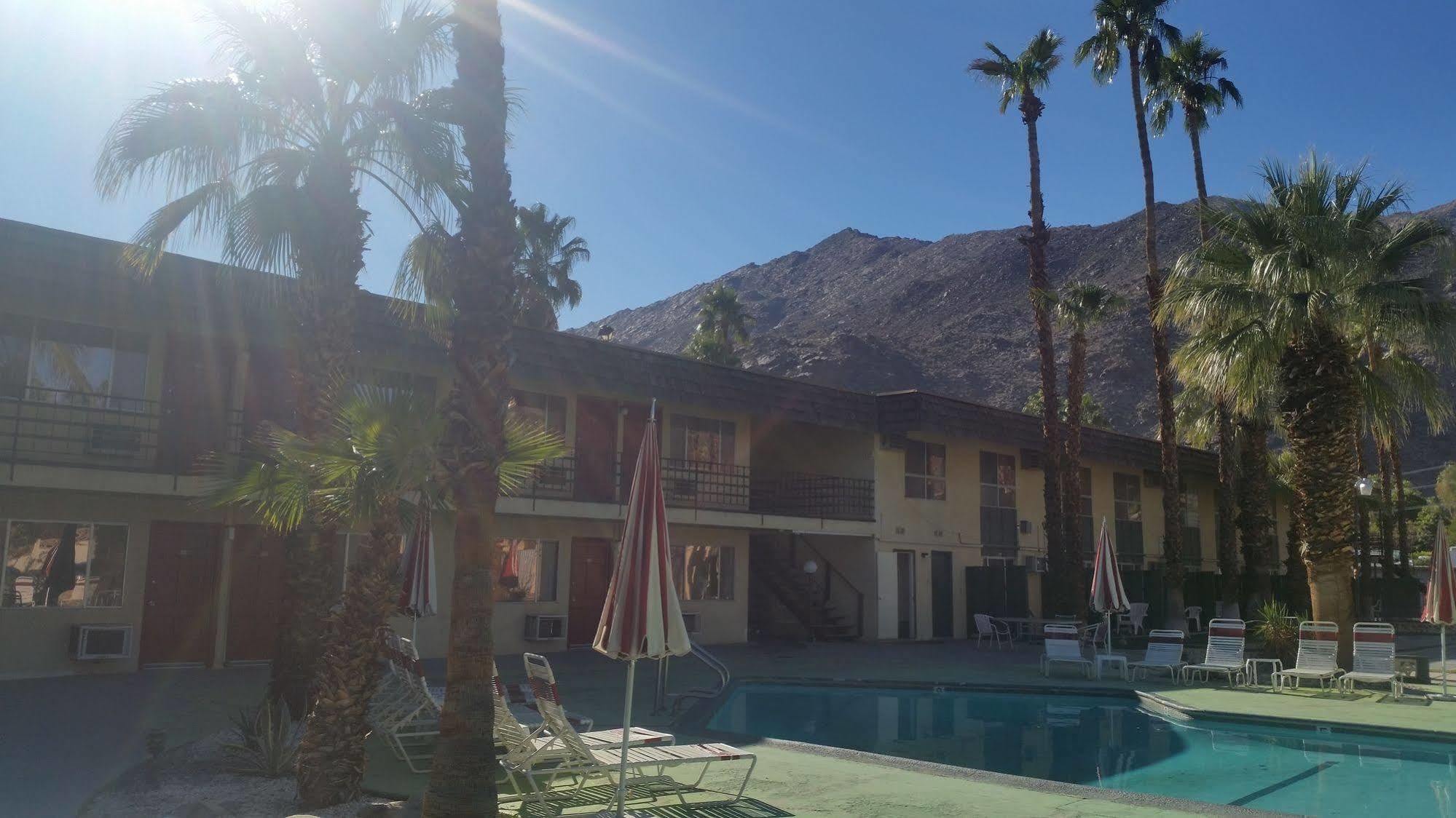 Desert 2*