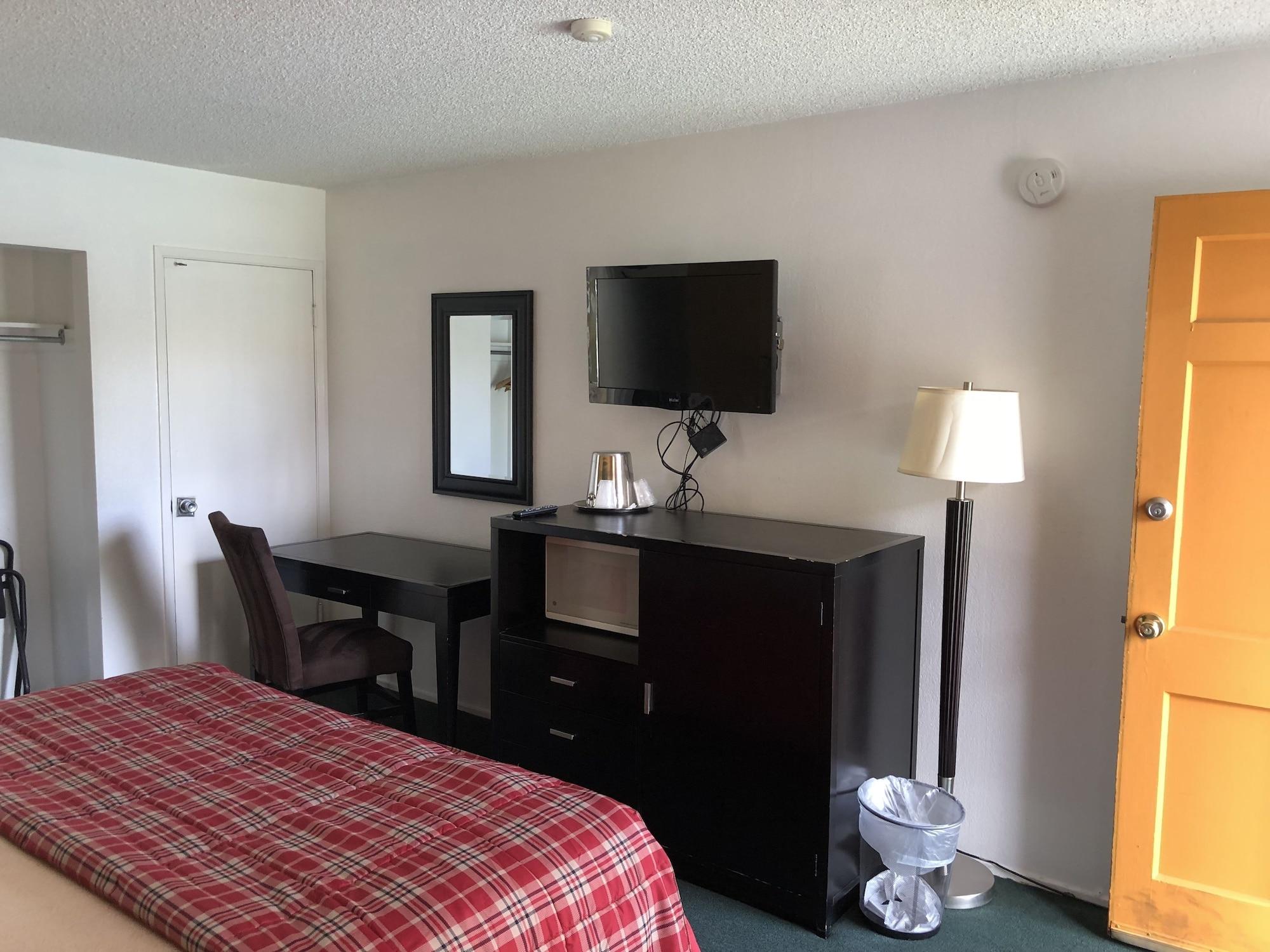 Desert Motel 2*